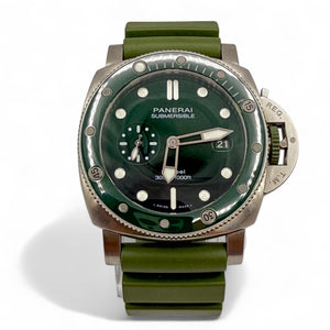 Panerai Submersible QuarantaQuattro Verde Smeraldo 44MM Green Dial Rubber Strap (PAM01287)