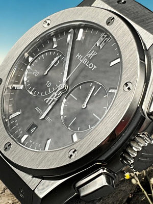 Hublot 45mm Classic Fusion Grey Dial Leather Strap (521.NX.7071.LR)